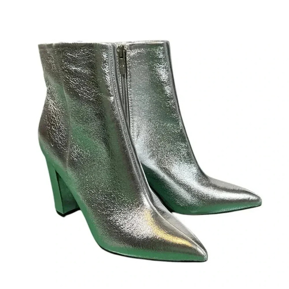 Marc Fisher Silver Metallic Bootie 3.5'' Block Heel Women's Size  7 Good Grip - Picture 8 of 8